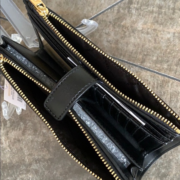 MICHAEL K NEW YORK CITY JST LG DOUBLE ZIP WRISTLET - Picture 11 of 16